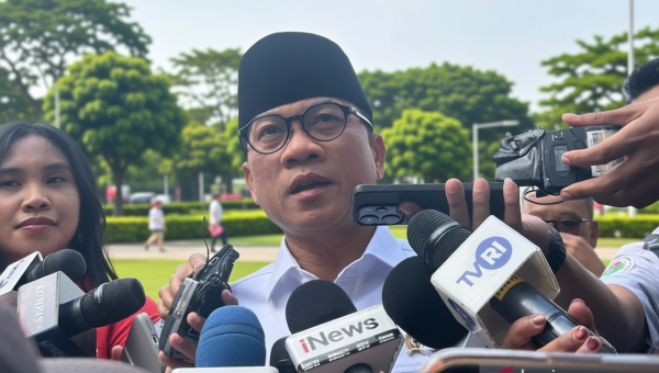 Topics Covered: Panggil Banyak Menteri, Presiden Prabowo Bahas Koperasi Merah Putih