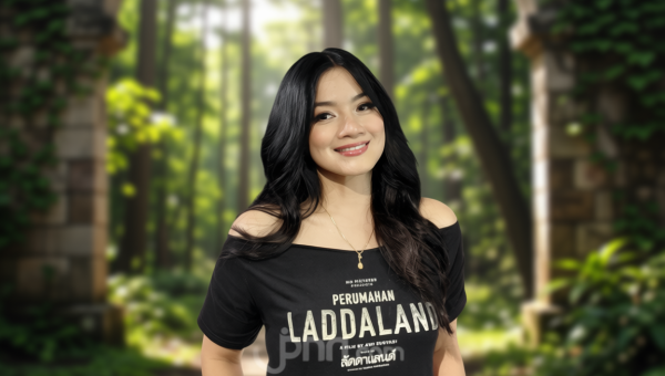 Solving Problems: Bintangi Film Perumahan Laddaland, Titi Kamal: Aku Pengin Banget Ikutan